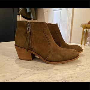 Madewell suede ankle boots